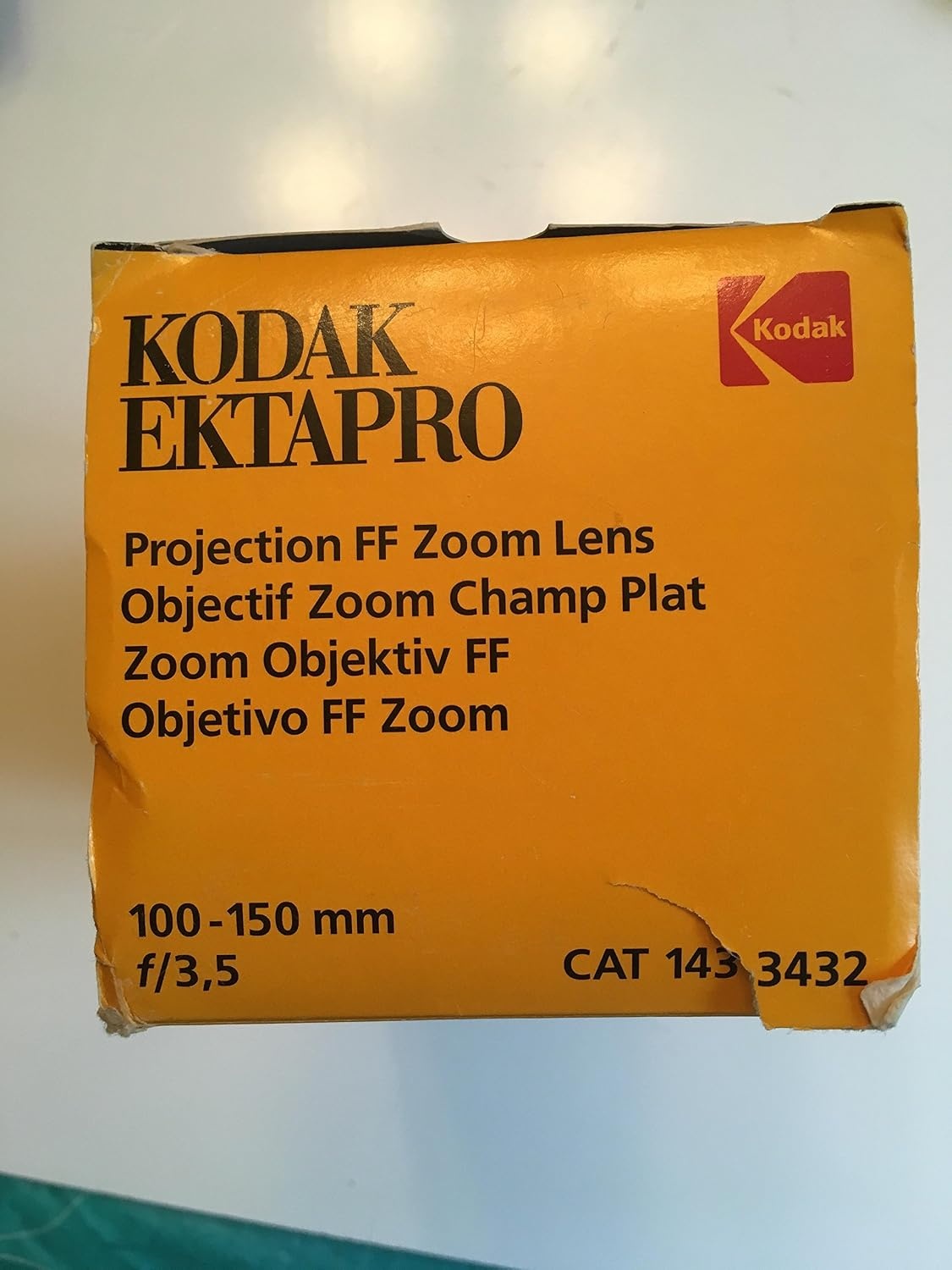 image:imageKodak 100 to 150 mm f35 Flat Field Zoom Projection Lens for Kodak Slide Projector