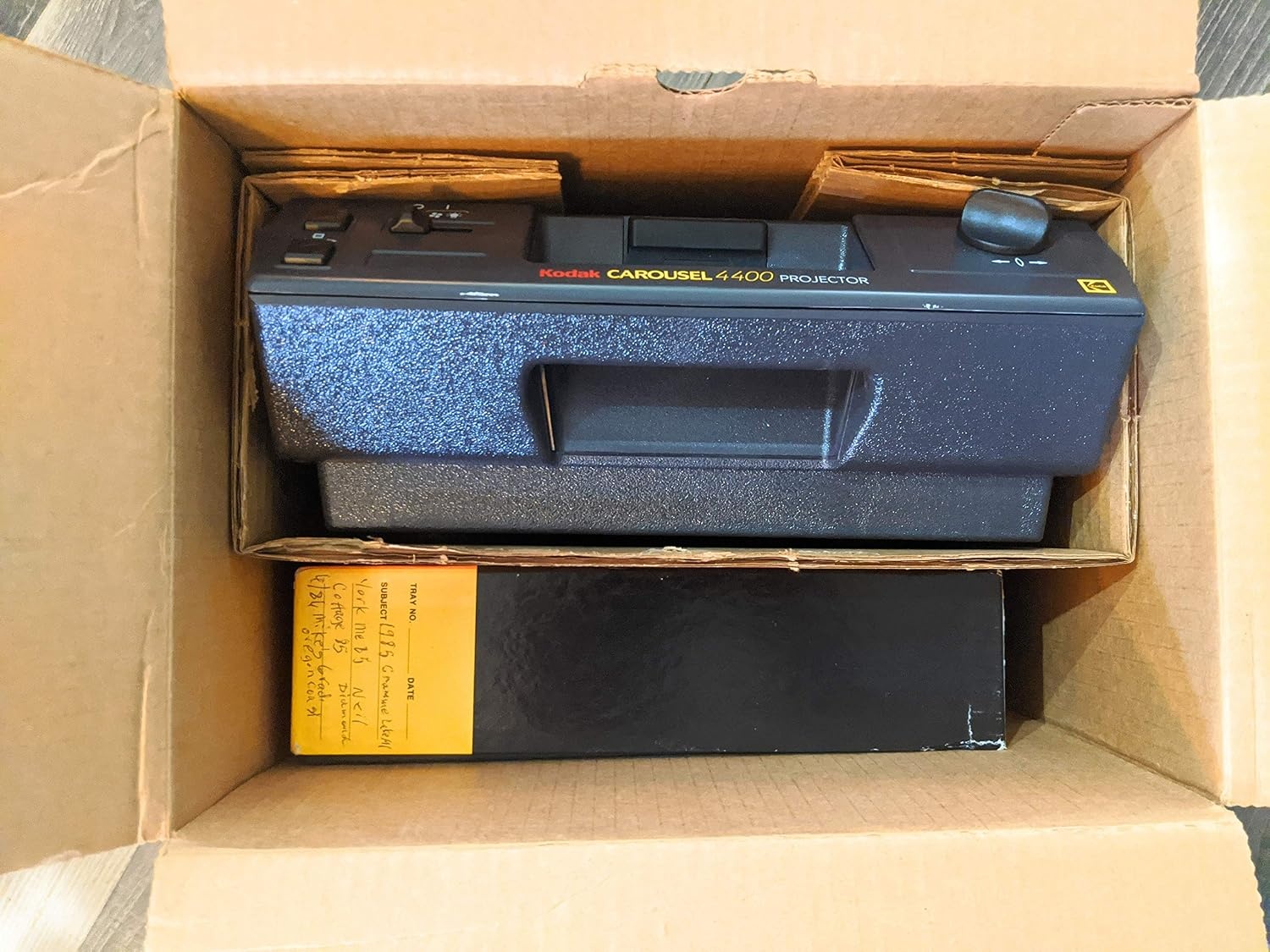 image:imageKodak BC4404 Carousel 4400 Projector