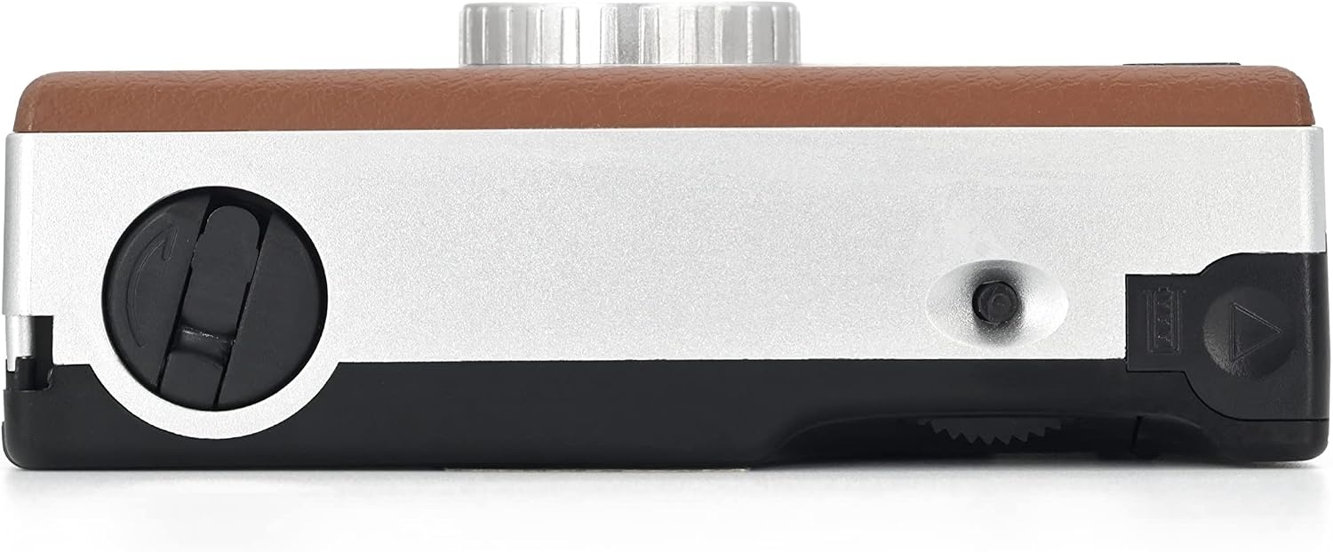 image:imageKodak EKTAR H35 Half Frame Film Camera OffWhite SingleBrown