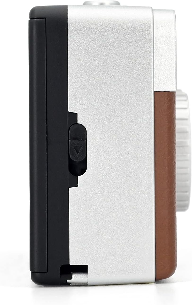 image:imageKodak EKTAR H35 Half Frame Film Camera OffWhite SingleBrown
